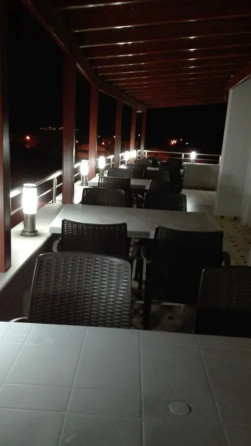 Baskent Otel Dikili 3*,  Türkiye