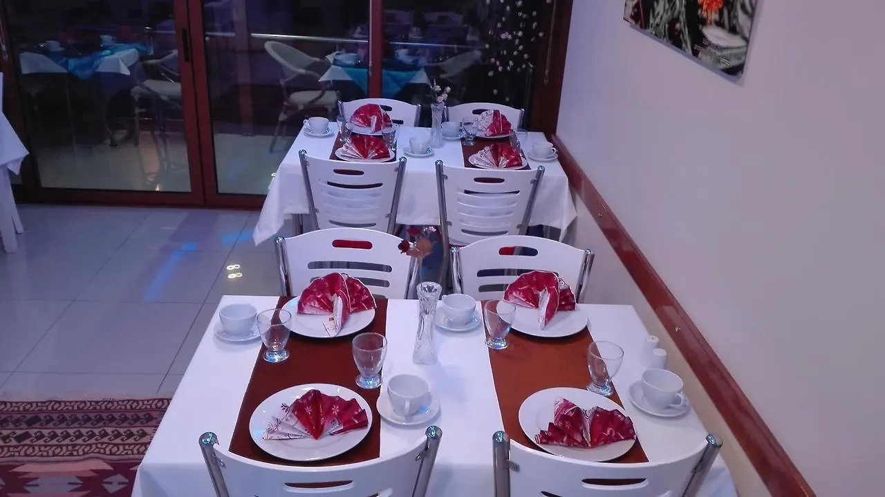 ***  Baskent Otel Dikili Türkiye