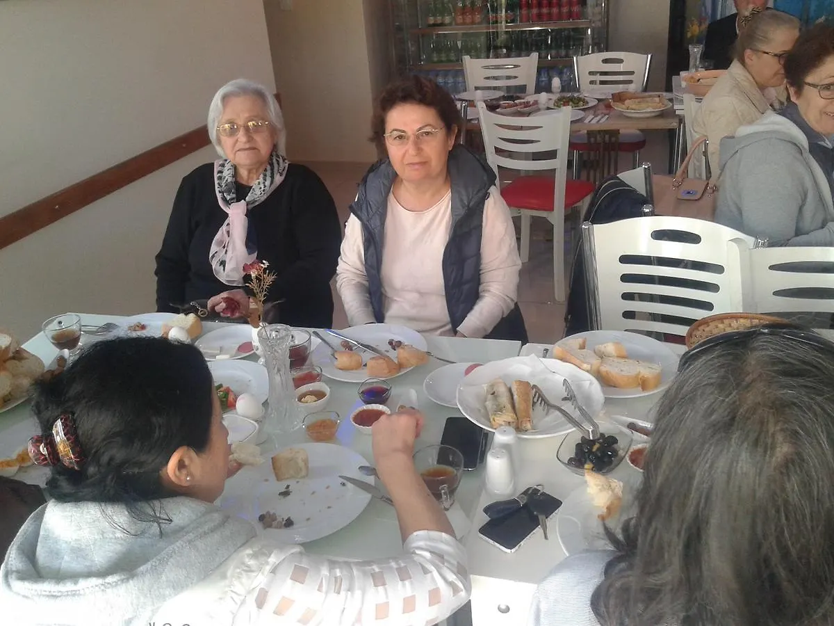 Baskent Otel Dikili Türkiye